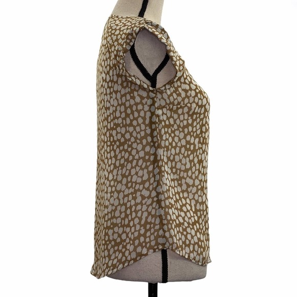 OLD Navy Short Sleeve Print Button Down Blouse XS - Picture 5 of 9